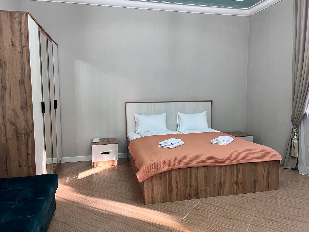 高级双人房 | 免费 WiFi