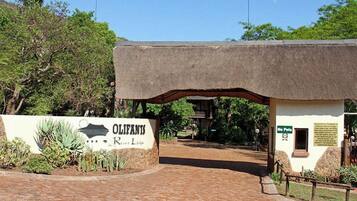 Façana frontal de l'allotjament