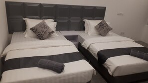 ห้องดีลักซ์ดับเบิล, วิวสวน | ผ้าม่านกันแสง, เตารีด/โต๊ะรีดผ้า, Wi-Fi ฟรี