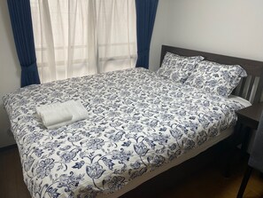 1 bedroom, iron/ironing board, WiFi, bed sheets