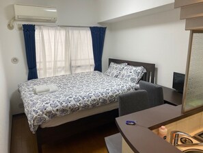 1 bedroom, iron/ironing board, WiFi, bed sheets