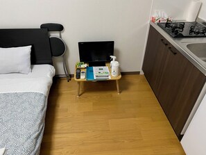 1 chambre, fer et planche à repasser, Wi-Fi, draps fournis