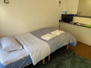 1 bedroom, iron/ironing board, bed sheets