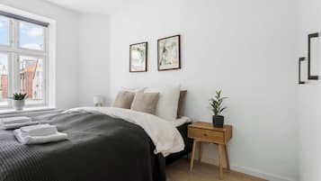 3 soveværelser, skrivebord, strygejern/strygebræt, Wi-Fi