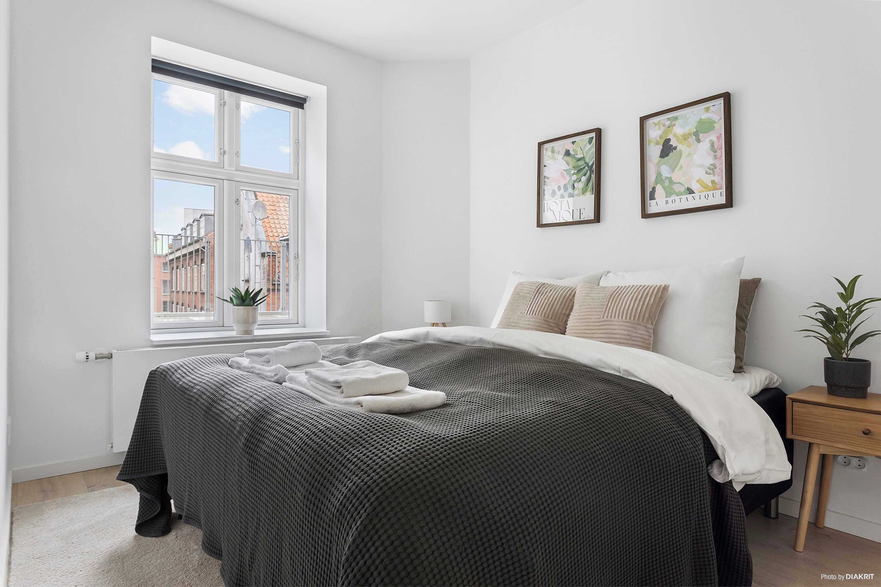 3 bedrooms, desk, iron/ironing board, WiFi