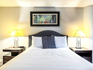 1 bedroom, desk, iron/ironing board, WiFi