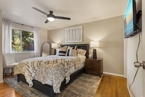 5 habitaciones, tabla de planchar con plancha, wifi y ropa de cama 