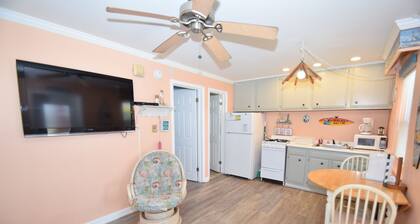 Virginian 4-Oceanside 11th St, Free WiFi, W/D, AC