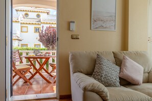 Unclassified image, 2 of 50, button - Honey Life Villa by Fidalsa (Orihuela)