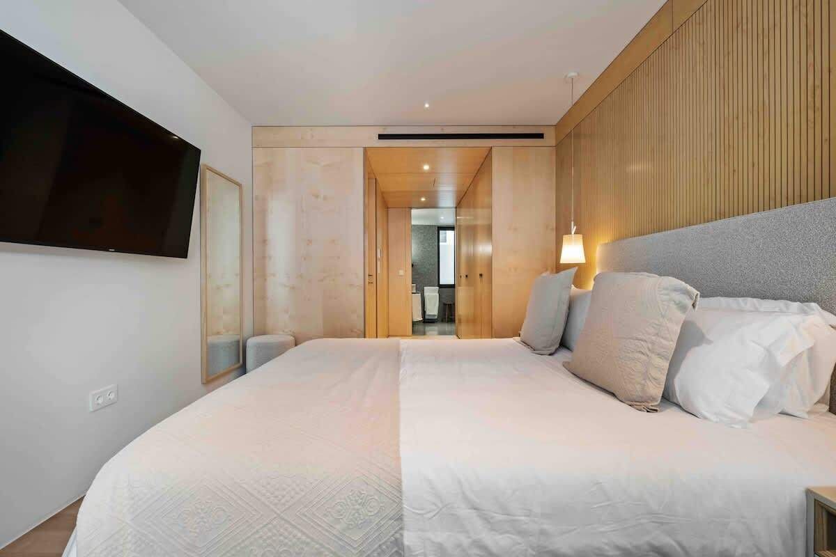 1 chambre, fer et planche à repasser, lit parapluie, Wi-Fi gratuit