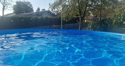 Large modern vacation apartment 90sqm in Waldbröl for up to 6 people.