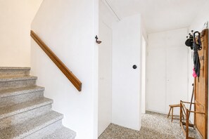 Family Chalet, 2 Bedrooms, 2 Bathrooms, Mountainside (La Canonica Centovalli with Balconies) | Interior - La Canonica Centovalli With Balconies and Garden (Centovalli)