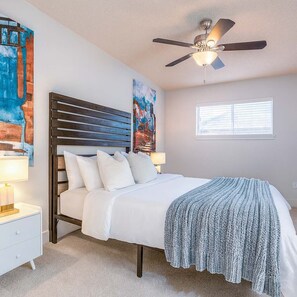 2 habitaciones, tabla de planchar con plancha y wifi gratis 