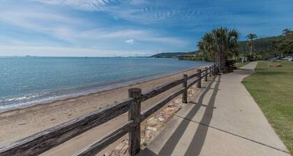 Seaside Sea Shanty - Pet Friendly
