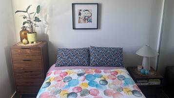 1 bedroom, iron/ironing board, WiFi, bed sheets