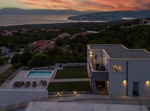 Villa (Four Bedroom Villa with Private Pool) | Udendørsområde
