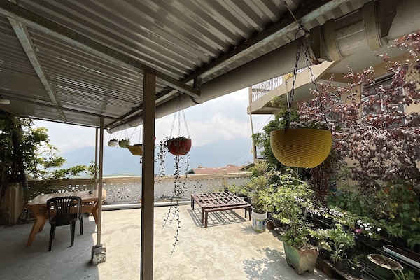 Kawasan tempat duduk lobi