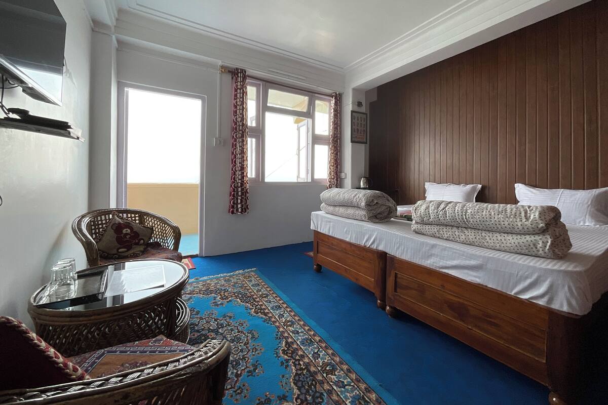 Deluxe Room | WiFi (free), bed sheets