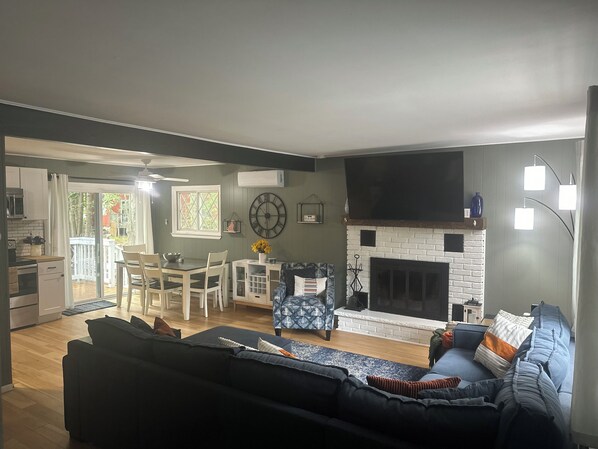 Smart-tv, videospelletjes en tafelvoetbal