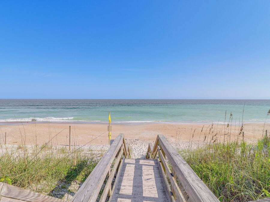 Apartment (2 Bedrooms) | Front of property