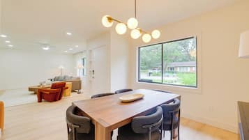 House (4 Bedrooms) | Bahagian dalam