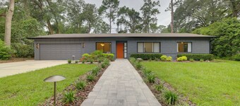 1 Mi to Ben Hill Griffin Stadium: Home w/ Patio!