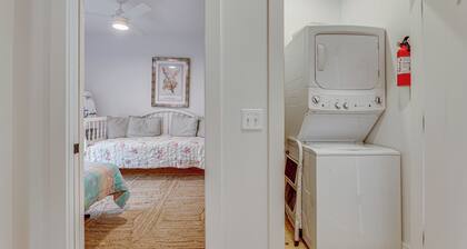 Modern Home Near Lake Martin: Fishing Pond On-site