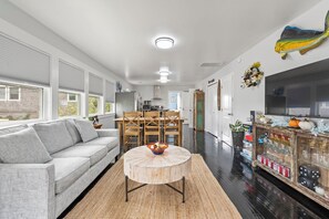 Smart TV, table football - Big Kahuna: Semi-Oceanfront | Tiki Bar | Fire Pit (Avon)