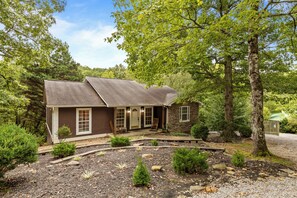 Exterior - Cozy Cove (Sevierville)