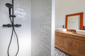 Shower, hair dryer