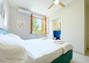 Standard Condo, 2 Bedrooms, Sea View | 2 bedrooms, iron/ironing board, free WiFi, bed sheets