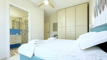 Standard Condo, 2 Bedrooms, Sea View | 2 bedrooms, iron/ironing board, free WiFi, bed sheets