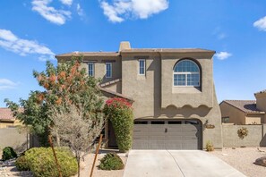 Exterior - 4BR Heated Pool Estrella Mountain House (Goodyear)