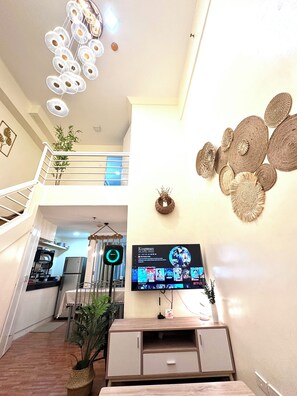 Interior - Escape to this condo in picturesque Urban Staycation. (Mandaluyong)
