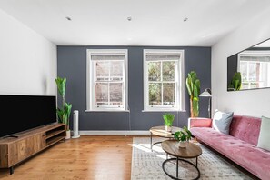 Exterior - Chic One Bed City Flat (London)