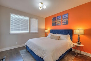 3 chambres, fer et planche à repasser, Wi-Fi gratuit, draps fournis