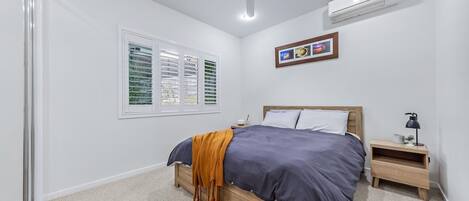 4 makuuhuonetta, ilmainen Wi-Fi, vuodevaatteet