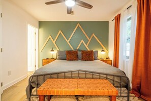 2 bedrooms, desk, free WiFi, bed sheets - *Stunning 2BD Cabin w/ Hot Tub! Pool Access + Sauna* (Gatlinburg)