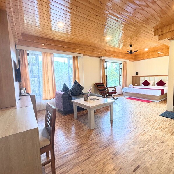 Royal-værelse - bjergudsigt (Suite) | Lydisolering, strygejern/strygebræt, gratis Wi-Fi, sengetøj