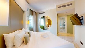 2 chambres, fer et planche à repasser, Wi-Fi gratuit, draps fournis