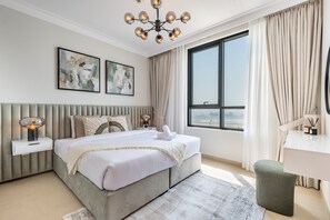 4 bedrooms, in-room safe, iron/ironing board, free WiFi