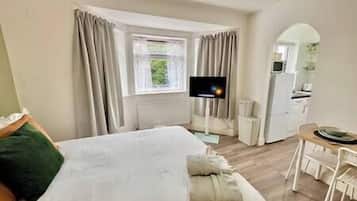 1 Schlafzimmer, Bügeleisen/Bügelbrett, WLAN, Bettwäsche