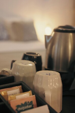 Deluxe Room | Premium bedding, free minibar items, free WiFi, bed sheets - Atrium Suites (Urla)