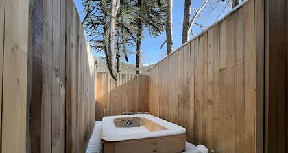 Oceana Suites Hotel Volkano