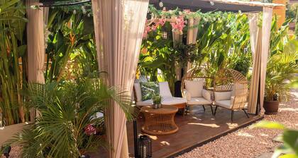 Charming 1-bedroom apartment in Stonebrook Estates, Trelawny with WiFi, AC