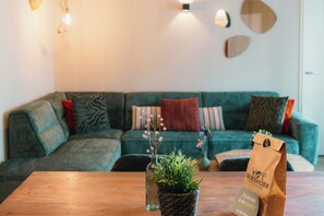 TV - Grijze Veen 8-person bungalow (Voorthuizen)