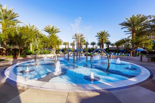 2Bed/2Bath Deluxe Margaritaville Las Vegas!