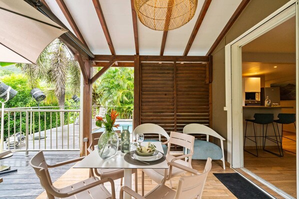 Outdoor dining - Golden Oasis - One Bedroom Apartment, Sleeps 2 (Le Marin)