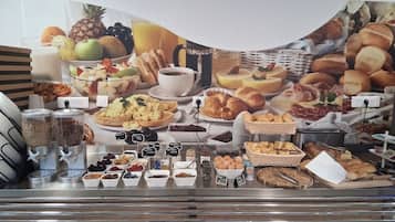Lokale morgenmadsretter hver dag (13 EUR pr. person)