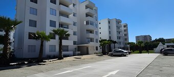 Oceana Suites Distrito Verde